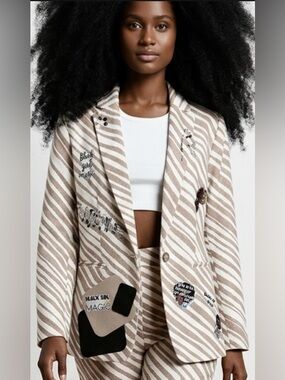 Black Girl Magic Upcycled Beige & White  patchwork pinned brooch Blazer  size 8